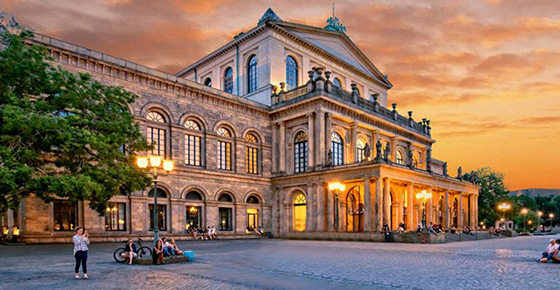 世界顶级案例！晟瑞科技智能照明登上德国国家歌剧院