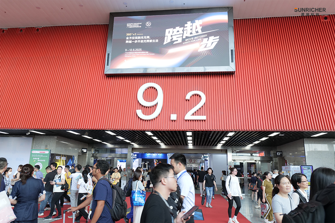 展板07.png
